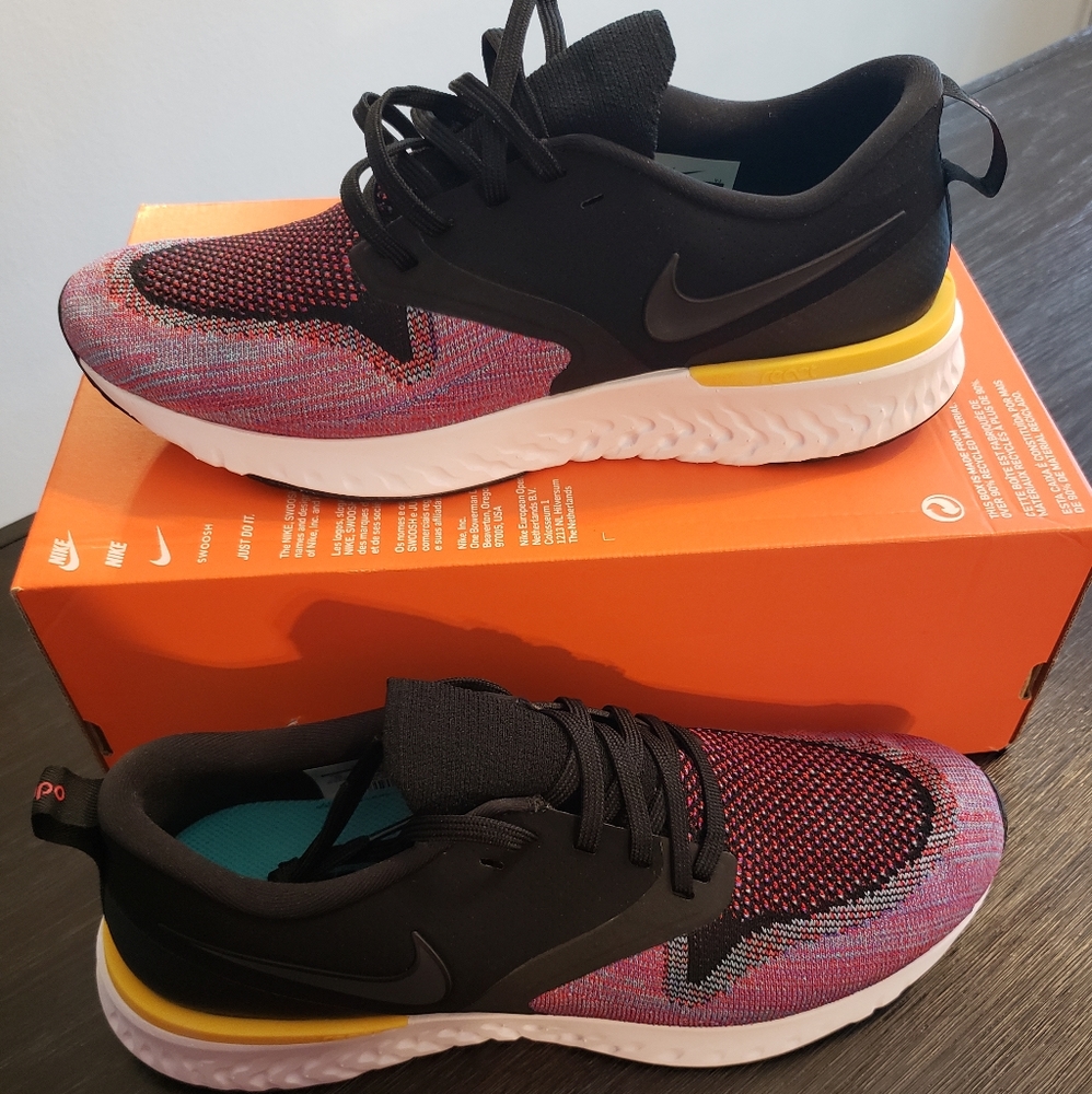 Nike Odyssey React 2 Flyknit